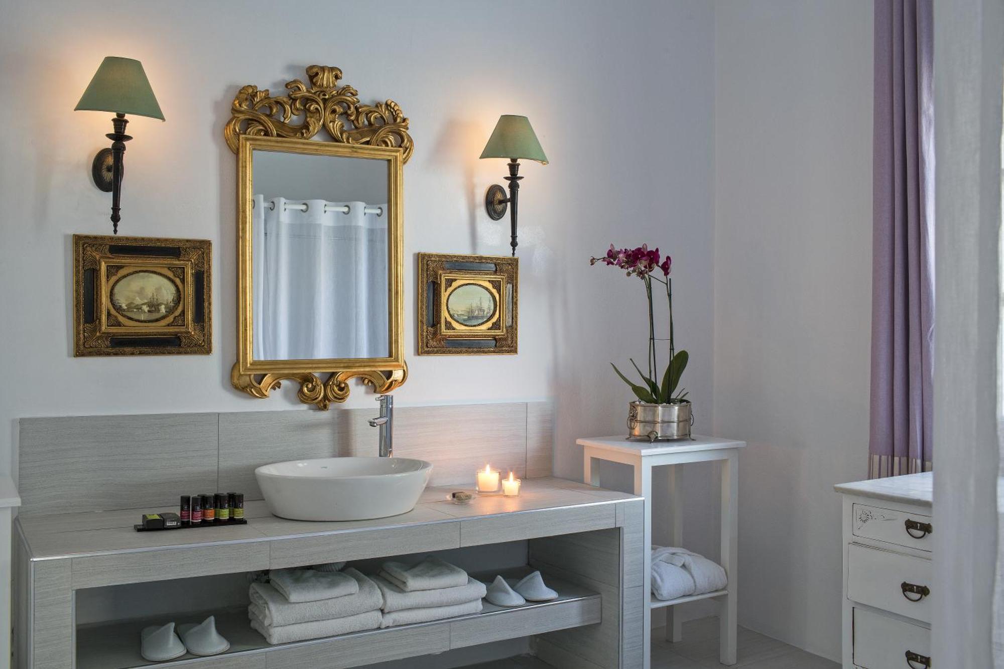 La Maltese Caldera Concept Hotel Imerovigli  Room photo